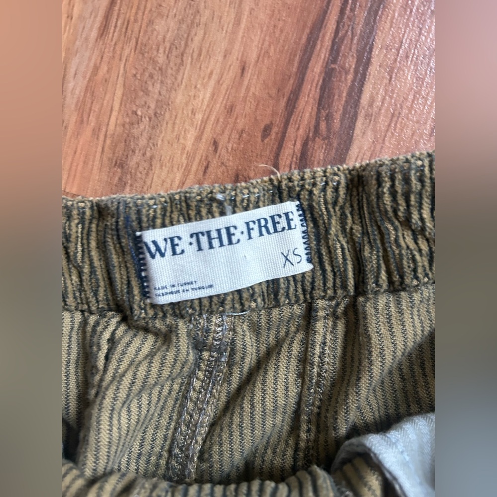 Free People We The Free Roscoe Cord Pull On Pants Color Bermuda Size XS - Picture 8 of 13